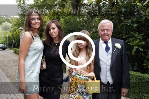 Valkenburg 31 augustus 2012
Suze Mens en Emiel de Sevren Jacquet trouwen in de kerk  chateau st Gerlach.
Aanwezig zijn zus Marloes met Michiel Mol en vader Harry en moeder Suze. Ook Mona en haar dochters Nour en Sarah zijn aanwezig.
Peter Smulders bv