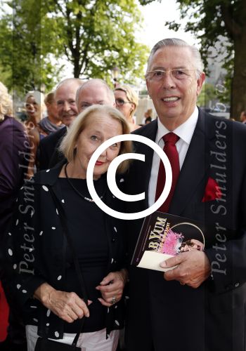Amsterdam 29 augustus 2012
Premiere Yab Yum in carre. Jacobus Toet met vrouw
Peter Smulders bv