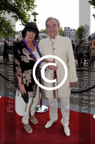 Amsterdam 29 augustus 2012
Premiere Yab Yum in carre. Jan Janssen met vrouw
Peter Smulders bv