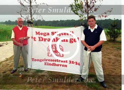 Eindhoven, 25 Augustus 1995 Jan Louwers tijdens een partijtje Golf