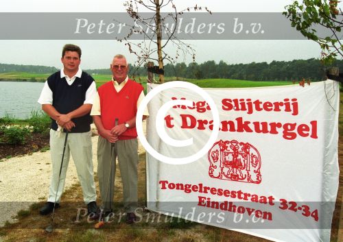 Eindhoven, 25 Augustus 1995 Jan Louwers tijdens een partijtje Golf