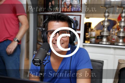 Aalsmeer 3 september 2012
Jan Smit en Gerard Joling tijdens radio opnames voor 100% NL bij Gerard thuis in zijn huis.
Peter Smulders bv