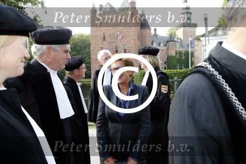 Breukelen 10 september 2012
Joop van de Ende krijgt ere doctoraat op universiteit Neyerode. Aanwezig zijn zijn vrouw Janine en kinderen Iris en Vincent
Peter Smulders bv