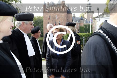 Breukelen 10 september 2012
Joop van de Ende krijgt ere doctoraat op universiteit Neyerode. Aanwezig zijn zijn vrouw Janine en kinderen Iris en Vincent
Peter Smulders bv