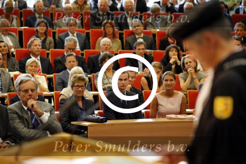 Breukelen 10 september 2012
Joop van de Ende krijgt ere doctoraat op universiteit Neyerode. Aanwezig zijn zijn vrouw Janine en kinderen Iris en Vincent
Peter Smulders bv