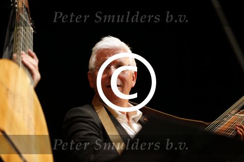 Amsterdam 31 augustus 2012
Afscheid Maartje v Weegen van radio 4 in het concertgebouw.
Peter Smulders bv