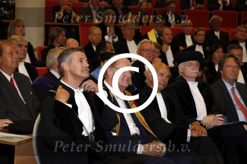 Breukelen 10 september 2012
Joop van de Ende krijgt ere doctoraat op universiteit Neyerode. Aanwezig zijn zijn vrouw Janine en kinderen Iris en Vincent
Peter Smulders bv