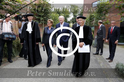 Breukelen 10 september 2012
Joop van de Ende krijgt ere doctoraat op universiteit Neyerode. Aanwezig zijn zijn vrouw Janine en kinderen Iris en Vincent
Peter Smulders bv