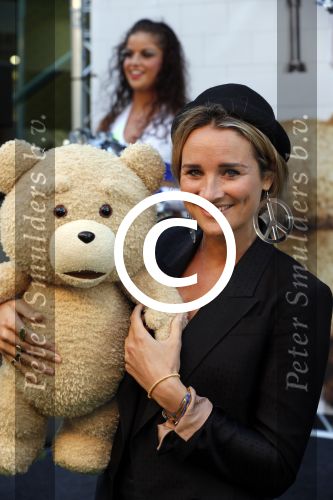 Amsterdam 11 september 2012
Premiere TED in pathe arena. Lieke v Lexmond
Peter Smulders bv