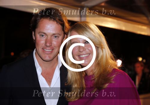 Amsterdam 3 september 2012
Premiere de verbouwing in het nieuwe de la mar theater. Linda de Mol en Jeroen Rietbergen
Peter Smulders bv