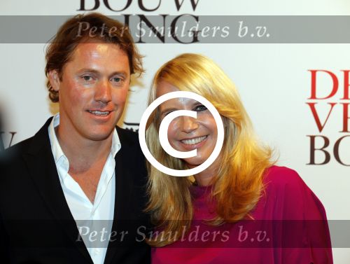 Amsterdam 3 september 2012
Premiere de verbouwing in het nieuwe de la mar theater. Linda de Mol en Jeroen Rietbergen
Peter Smulders bv