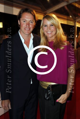 Amsterdam 3 september 2012
Premiere de verbouwing in het nieuwe de la mar theater. Linda de Mol en Jeroen Rietbergen
Peter Smulders bv