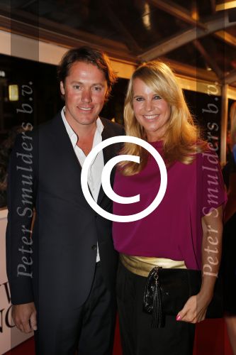 Amsterdam 3 september 2012
Premiere de verbouwing in het nieuwe de la mar theater. Linda de Mol en Jeroen Rietbergen
Peter Smulders bv
