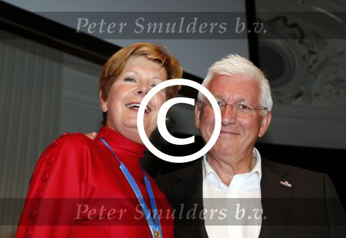 Amsterdam 31 augustus 2012
Afscheid Maartje v Weegen van radio 4 in het concertgebouw. Joop Daalmeijer
Peter Smulders bv