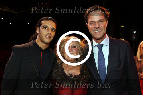 Amsterdam 23 september 2012
Premiere de Jantjes in het nieuwe de la mar met oa Willeke Alberti. Mark Rutte Ali B en Willeke
Peter Smulders bv