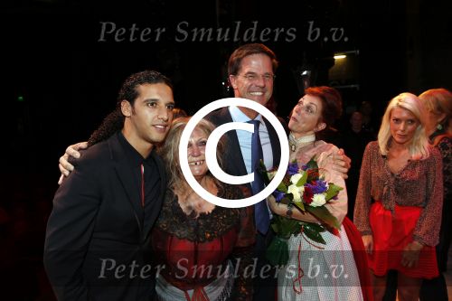 Amsterdam 23 september 2012
Premiere de Jantjes in het nieuwe de la mar met oa Willeke Alberti. Mark Rutte Ali B en Willeke
Peter Smulders bv