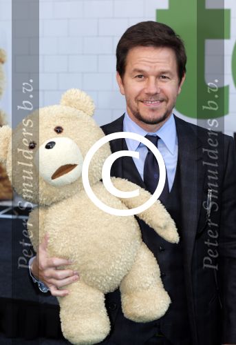 Amsterdam 11 september 2012
Premiere TED in pathe arena. Mark wahlberg
Peter Smulders bv