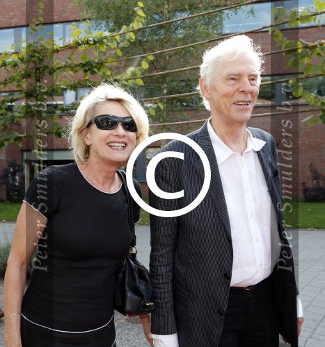 Breukelen 10 september 2012
Joop van de Ende krijgt ere doctoraat op universiteit Neyerode. Aanwezig zijn zijn vrouw Janine en kinderen Iris en Vincent. Martine Bijl en Berend Boudewijn
Peter Smulders bv