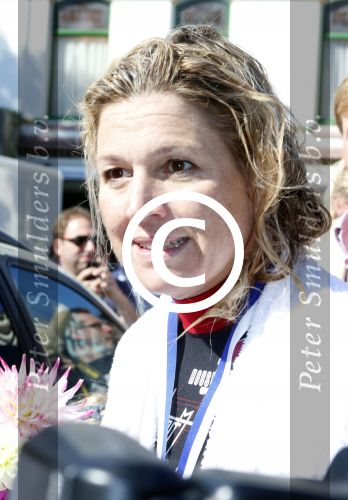 Amsterdam 9 september 2012
Maxima doet mee met de Amsterdam City swim door de grachten van Amsterdam. Prins Willem Alexander en hun dochters prinses Amalia Alexia en Ariane wachten haar an de finisch op de keizersgracht op.
Peter Smulders bv