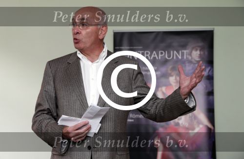 Amsterdam 10 september 2012
Presentatie Contrapunt met Loek Peters Janke Dekker en Nienke Romer.
Michael v Praag is mede producent.
Peter Smulders bv