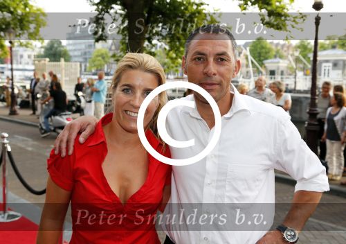 Amsterdam 29 augustus 2012
Premiere Yab Yum in carre. Nicoleien Sauerbreij met vriend
Peter Smulders bv