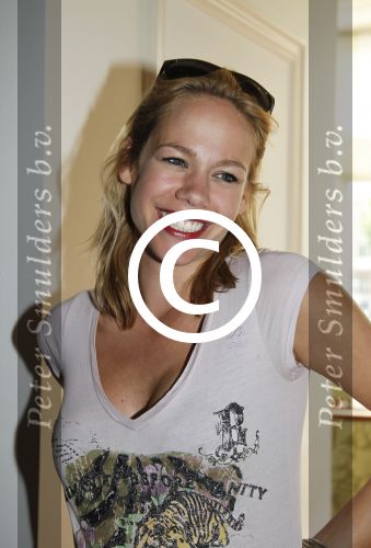 Amsterdam, 22 Augustus 2012
Zwangere Nicolette Kluijver een dag na haar geheime huwelijk in het Amstel Hotel
Foto Peter Smulders BV