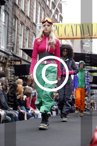 Amsterdam 2 september 2012
Grazi PC Catwalk op de pc hooftstraat.
Peter Smulders bv