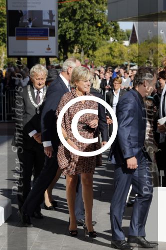 Amsterdam 22 september 2012
Koningin Beatrix opent het stedelijk museum in Amsterdam. Ook Prins Constantijn en Prinses Laurentien zijn aanwezig.
Peter Smulders bv