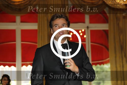 Amsterdam, 22 Augustus 2012
Perspresentatie Strictly Come Dancing van de AVRO
Kim Lian v d Meij met Reinout Oerlemans als presentator
Foto Peter Smulders BV