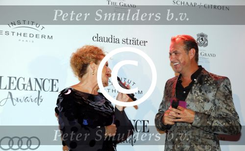 Amsterdam 11 september 2012
Uitreiking elegance awards in hotel the grand. Anita Willemars en Richard Kemper
Peter Smulders bv