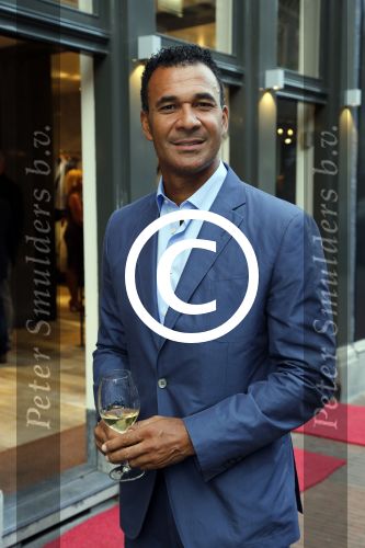 Utrecht 17 september 2012
Ruud Gullit opent society shop in Utrecht.
Peter Smulders bv