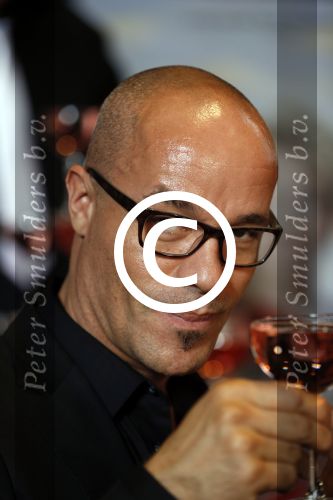 Amsterdam 11 september 2012
Presentatie aspect of love met oa lone v Roosendaal Ernst daniel Smid Rene v Kooten en Maaike Widdershoven. Satnley Burleson
Peter Smulders bv