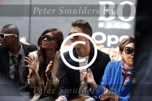 Amsterdam 2 september 2012
Grazi PC Catwalk op de pc hooftstraat. Sylvana Simons met een kennis
Peter Smulders bv