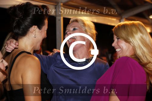Amsterdam 3 september 2012
Premiere de verbouwing in het nieuwe de la mar theater. Linda de Mol Tjitske Reidinga Susan Visser Lies Visschedijk en Will Koopman
Peter Smulders bv