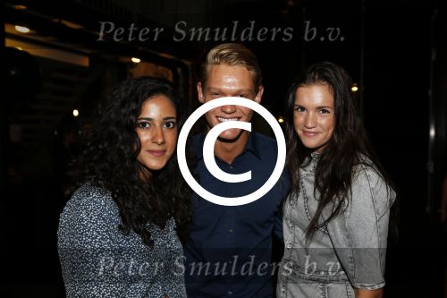 Amsterdam 10 september 2012
Modeshow Jos v Raak met oa Froukje de Both Quinty Trustfull Kim Feenstra Gigi Ravelli en Lieke v Lexmond die mee lopen in de show. Ferry Doedens Toprak Yalciner en Marly v d Velden
Peter Smulders bv