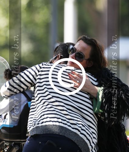 Amsterdam 7 september 2012
Trijntje Oosterhuis op de fiets met Edsilia Rombley en haar dochtertje.
Peter Smulders bv