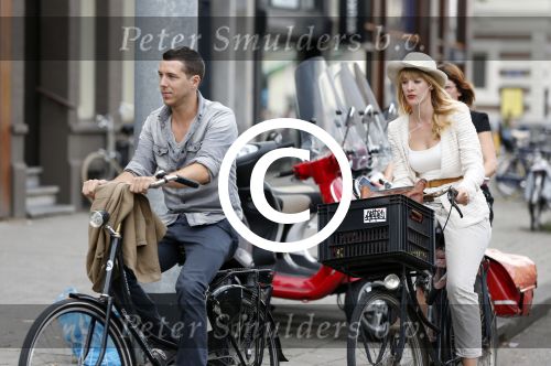 Amsterdam 29 augustus 2012
Noortje Herlaar en William Spaaij op de fiets in Amsterdam.
Peter Smulders bv