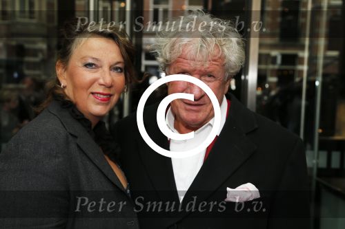 Amsterdam23 september 2012
Premiere de Jantjes in het nieuwe de la mar. Willibrord Frequin met vriendin
Peter Smulders bv