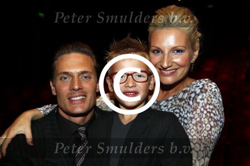 Amsterdam 23 september 2012
Premiere de Jantjes in het nieuwe de la mar met oa Willeke Alberti. Winston Post met Denise v Rijswijk en zoon Jayden
Peter Smulders bv