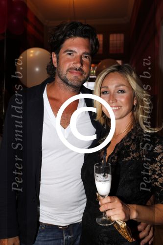 Amsterdam 11 september 2012
Uitreiking elegance awards in hotel the grand.
Peter Smulders bv