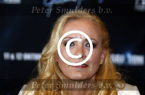 Amsterdam 8 augustus 2013
Gerard Joling en Caren Maywood en Alice Maywood tijdens persconferentie in het Amstel hotel waar ze aankondigen weer op te gaan treden tijdens concert Gerad Joling in het ziggo dome.
Peter Smulders bv
