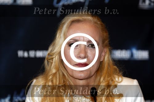 Amsterdam 8 augustus 2013
Gerard Joling en Caren Maywood en Alice Maywood tijdens persconferentie in het Amstel hotel waar ze aankondigen weer op te gaan treden tijdens concert Gerad Joling in het ziggo dome.
Peter Smulders bv