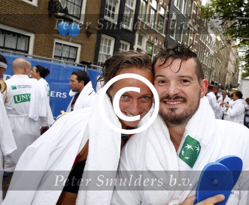 Amsterdam 8 september 2013
Amsterdam city swim door de grachten met diverse bn ers.