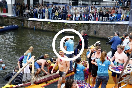 Amsterdam 8 september 2013
Amsterdam city swim door de grachten met diverse bn ers.