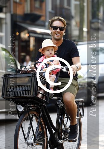 Amsterdam 23 augustus 2013
Bas Smit met zijn dochter