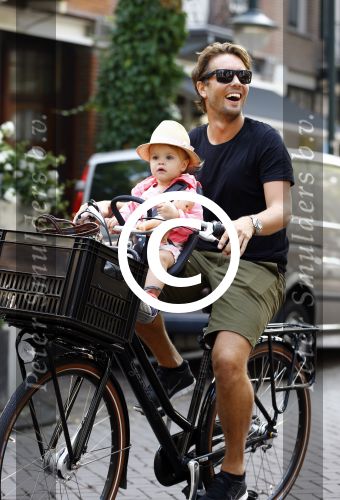Amsterdam 23 augustus 2013
Bas Smit met zijn dochter