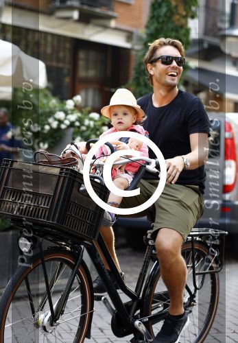 Amsterdam 23 augustus 2013
Bas Smit met zijn dochter