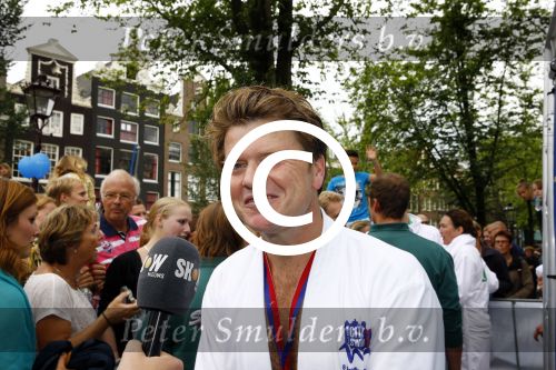 Amsterdam 8 september 2013
Amsterdam city swim door de grachten met diverse bn ers.
Beau v Erven Dorens