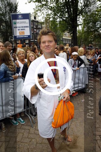 Amsterdam 8 september 2013
Amsterdam city swim door de grachten met diverse bn ers.
Beau v Erven Dorens