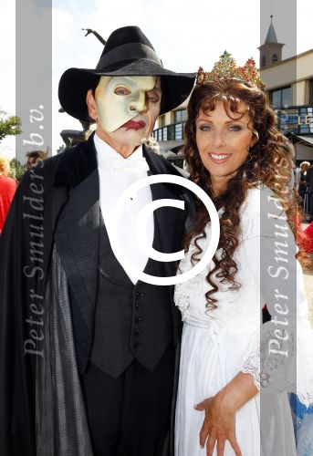 Scheveningen 30 augustus 2013
20 jarig bestaan van het circustheater in Scheveningen.
Ben Cramer als Phantom of the opera met Joke de Kruif